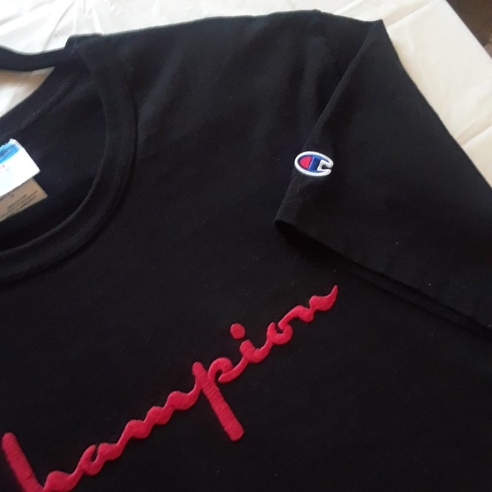 Vintage Champion T Shirt Embroidered Logo Large Black Tee - Picture 2 of 7